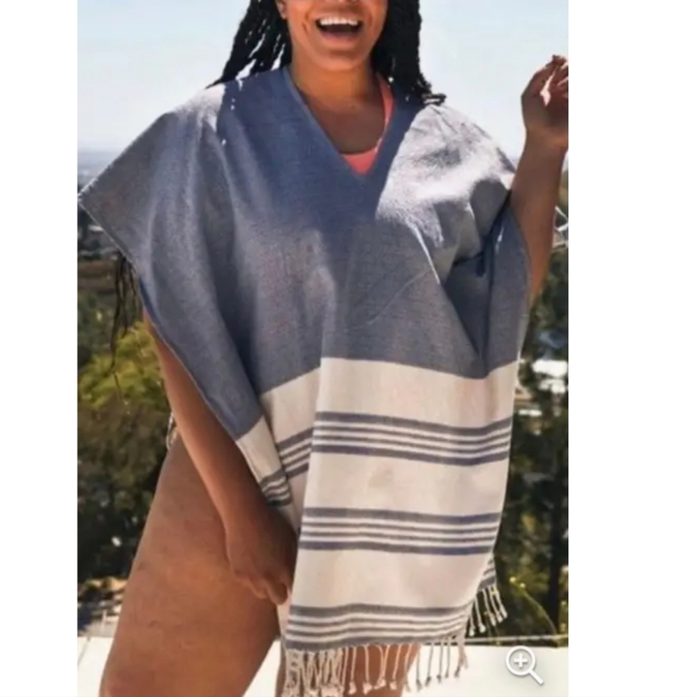 Handmade Cotton Ruana Cover Up Shawl‎ Wrap coverup  One Size blue /white NWOT